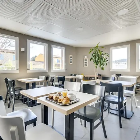 B&B Hotel Brignoles 2*